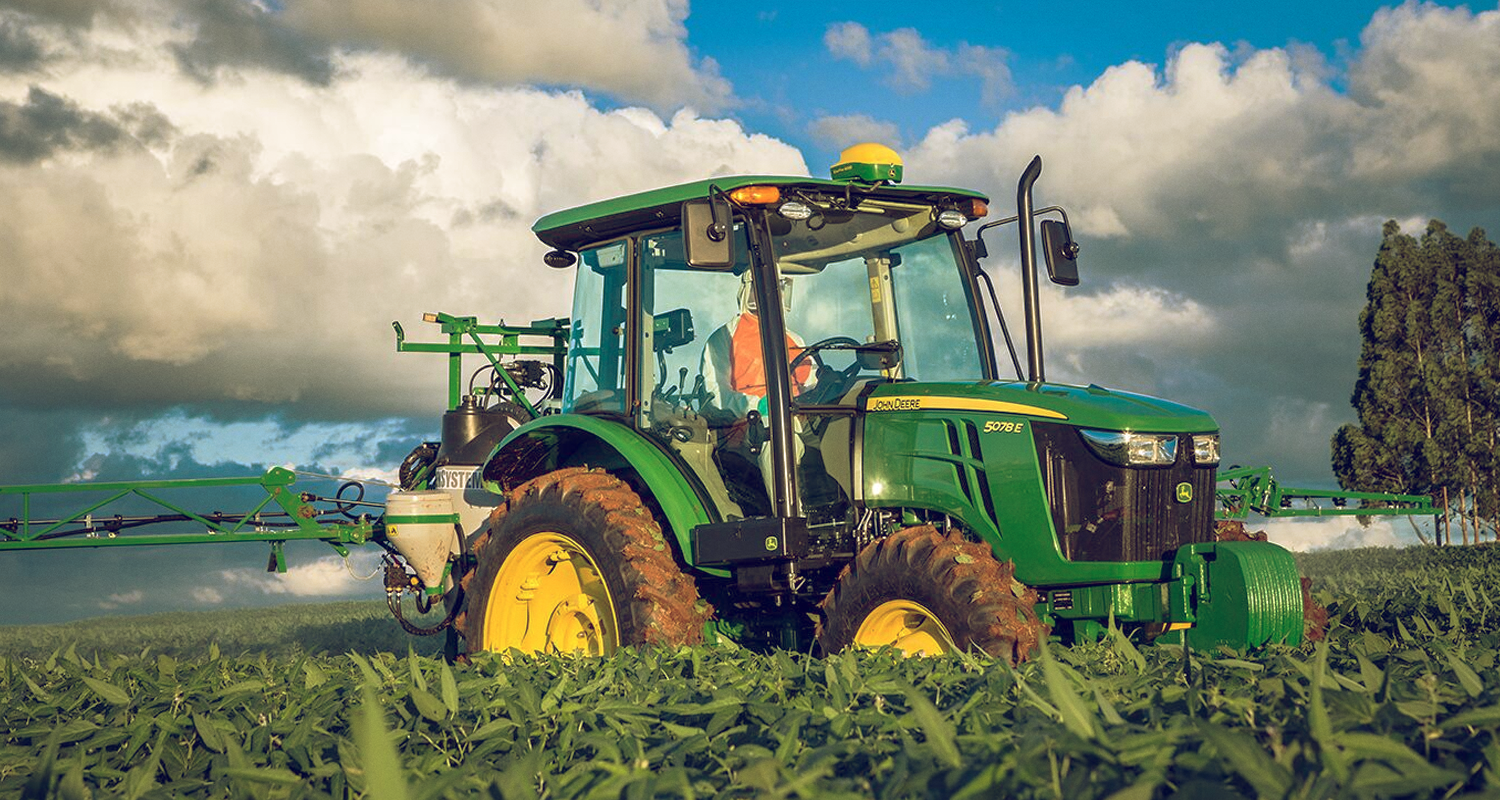 Para que o agricultor consiga realizar o plantio de forma adequada, é importante que faça uso de um equipamento capaz de apresentar o desempenho esperado dentro do prazo.
